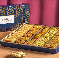 Premium sweet box with baklava
